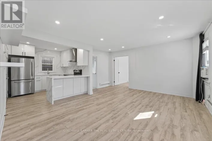 201 - 693 MOUNT PLEASANT ROAD, Toronto