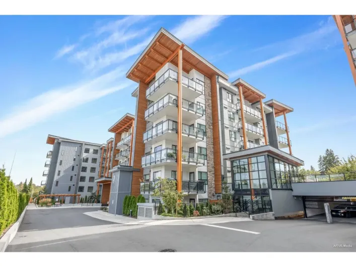 201 6960 NICHOLSON ROAD, Delta