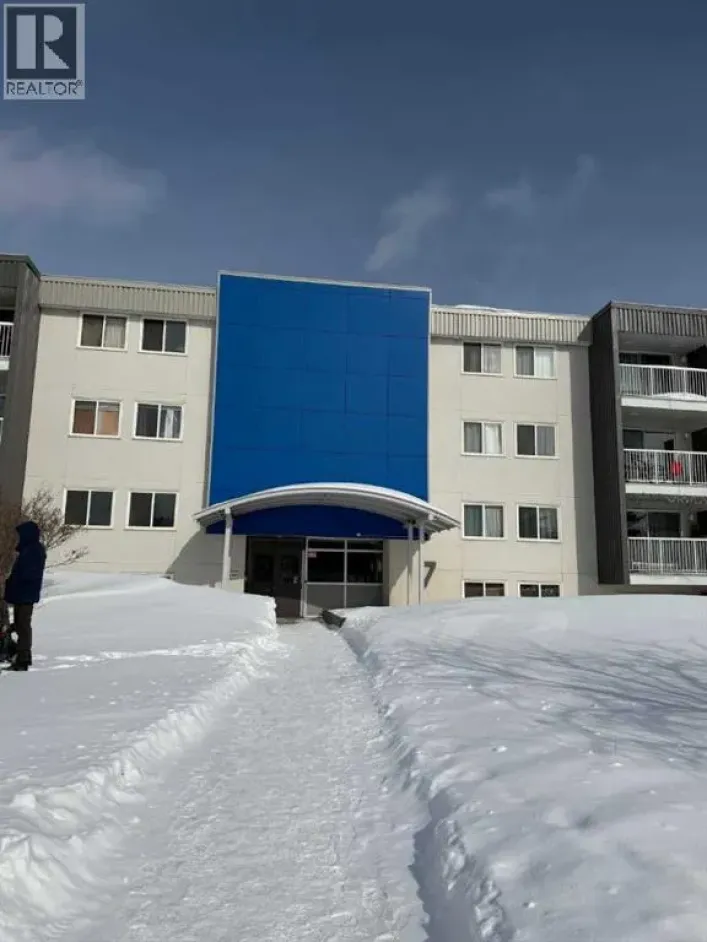 201, 7 Clearwater Crescent, Fort McMurray