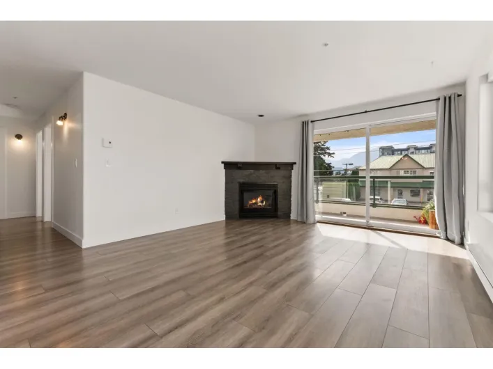 201 7415 SHAW AVENUE|Sardis East Vedder, Chilliwack