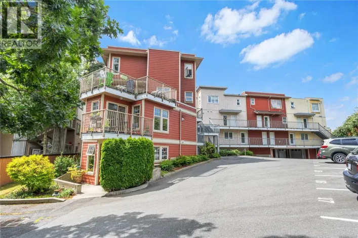 201 908 Brock Ave, Langford