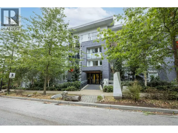 201 9250 UNIVERSITY HIGH STREET, Burnaby