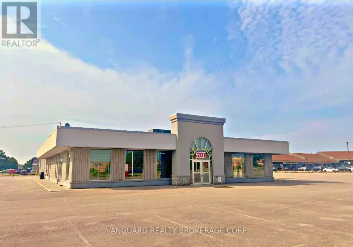 201 BAYLY STREET W, Ajax