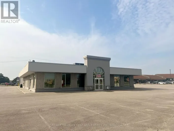 201 BAYLY STREET W, Ajax