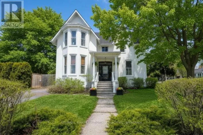 201 BRIDGE STREET W, Greater Napanee