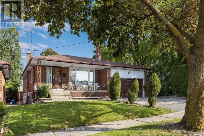 201 DERRYDOWN ROAD, Toronto