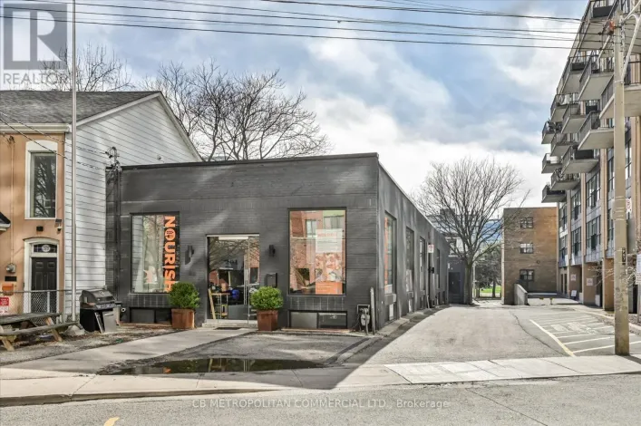 201 NIAGARA STREET, Toronto