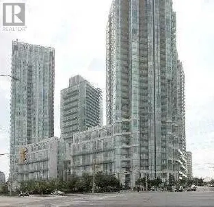 2010 - 3939 DUKE OF YORK BOULEVARD, Mississauga