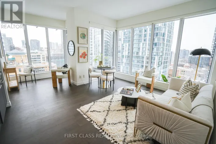 2010 - 68 SHUTER STREET, Toronto