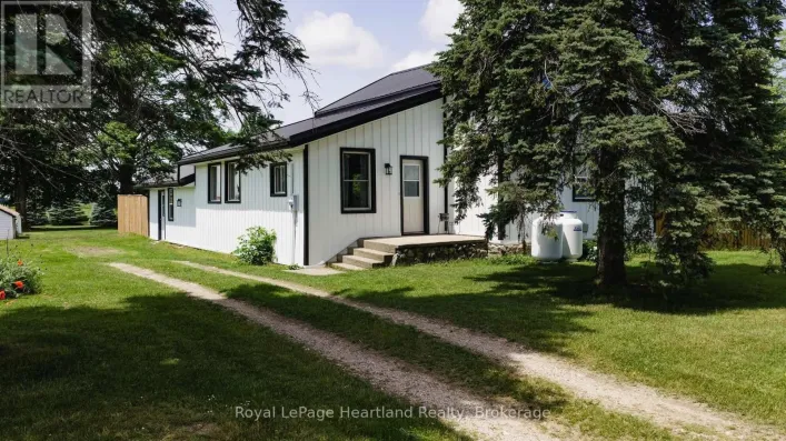 2010 ALMA STREET N, Howick
