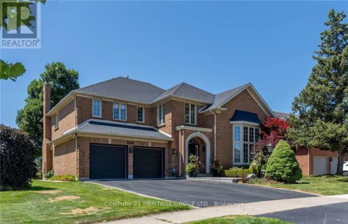 2010 PARKLANE CRESCENT, Burlington