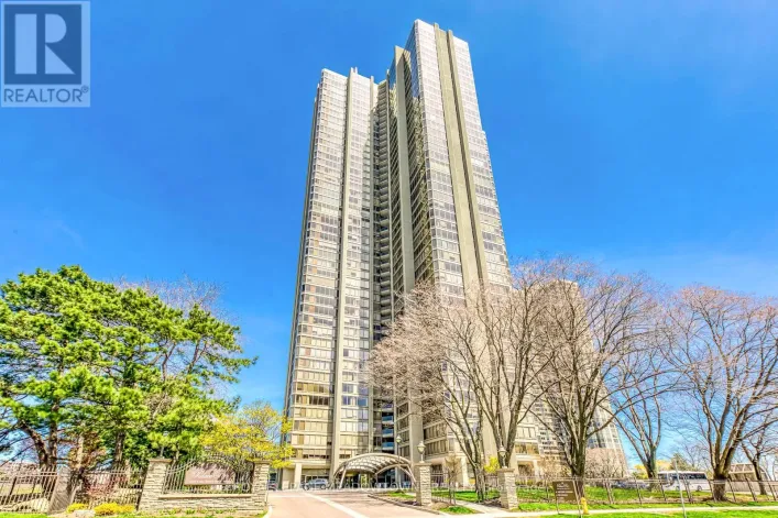 2011 - 2045 LAKESHORE BOULEVARD W, Toronto