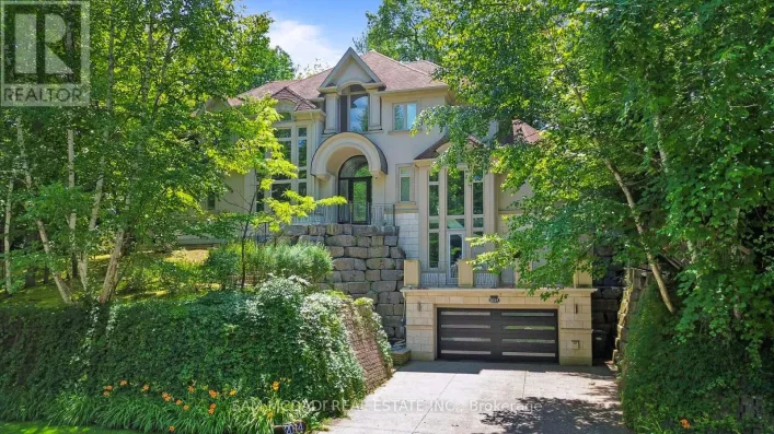 2014 HEARTWOOD COURT, Mississauga