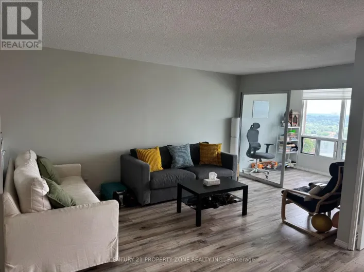 2015 - 115 HILLCREST AVENUE, Mississauga