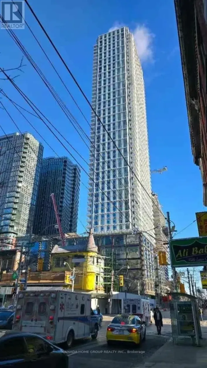 2016 - 88 QUEEN STREET E, Toronto