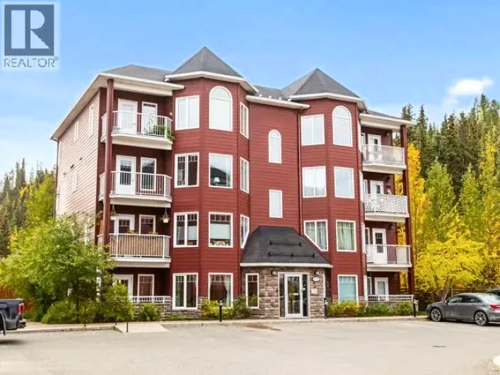 Apartment for sale: 201-6100 6TH AVENUE, Whitehorse