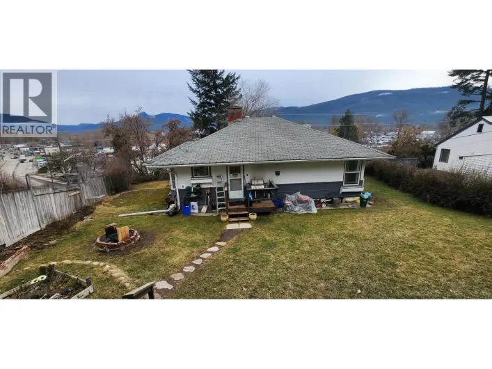 2017 Catt Avenue, Lumby