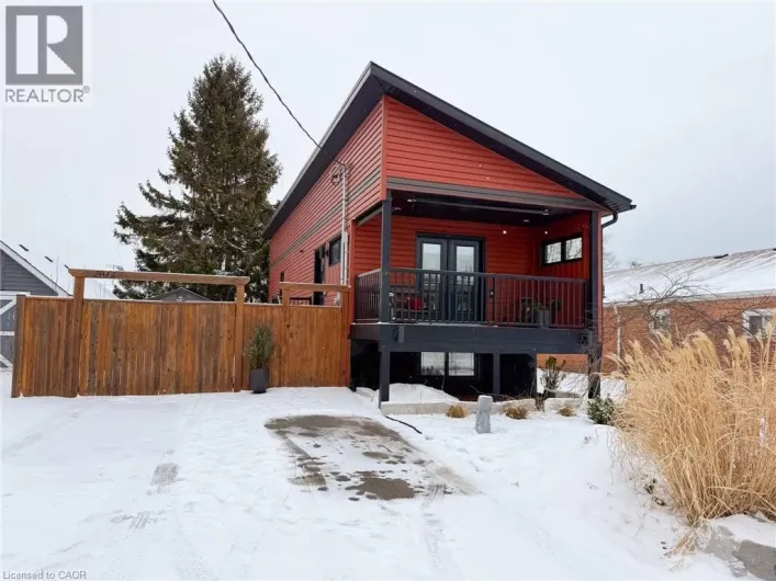 2017 ERIE Street, Port Dover