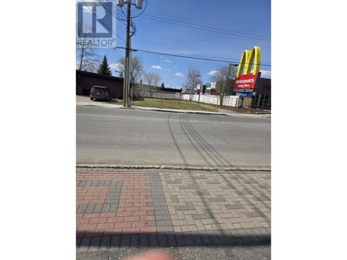 2017 VICTORIA STREET, Prince George