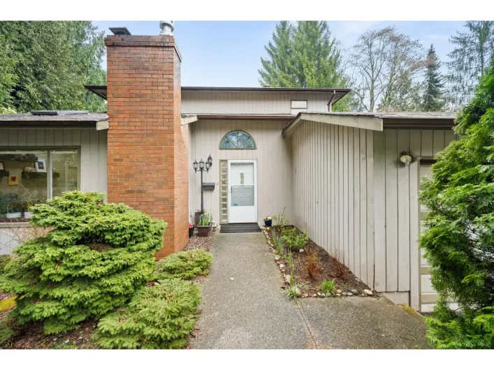 20185 GRADE CRESCENT, Langley