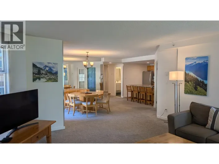 201wk50 4910 SPEARHEAD PLACE, Whistler