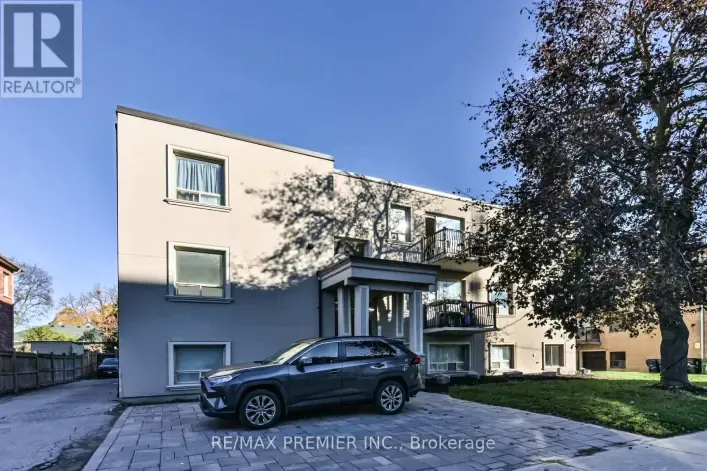 Other for rent: 202 - 10 ELLISON AVENUE, Toronto