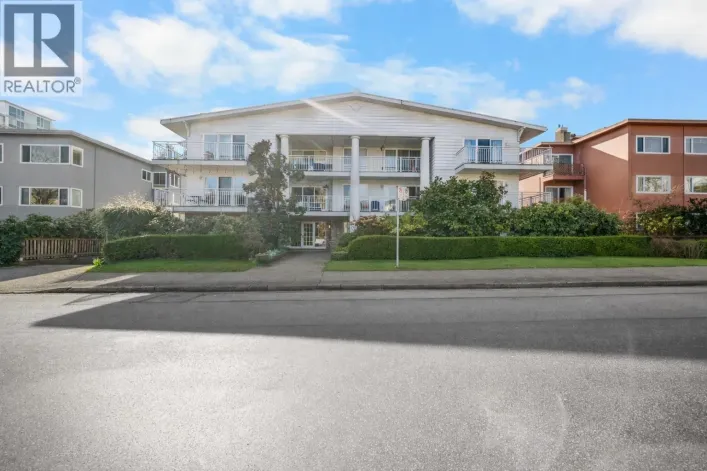 202 1066 W 13TH AVENUE, Vancouver