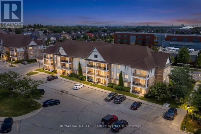 202 - 132 ASPEN SPRINGS DRIVE, Clarington