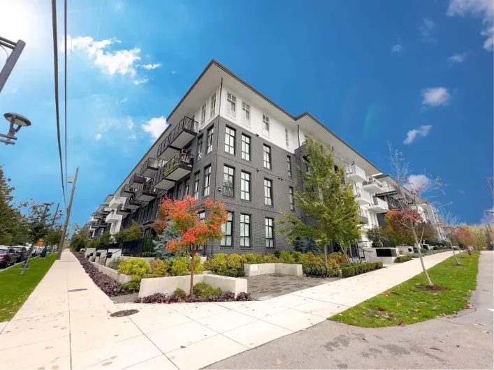 202 13929 105 BOULEVARD, Surrey