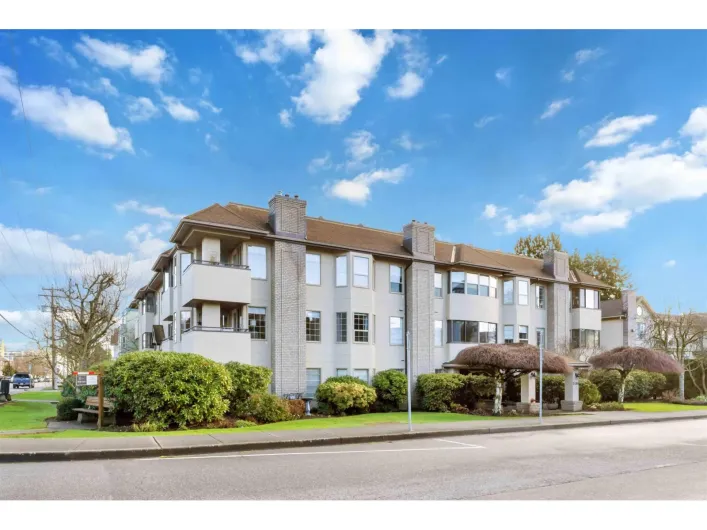 202 1488 MERKLIN STREET, White Rock