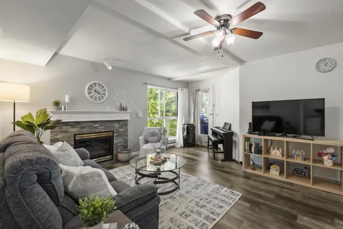 202 14980 101A AVENUE, Surrey