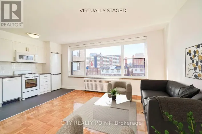 202 - 1545 BATHURST STREET, Toronto