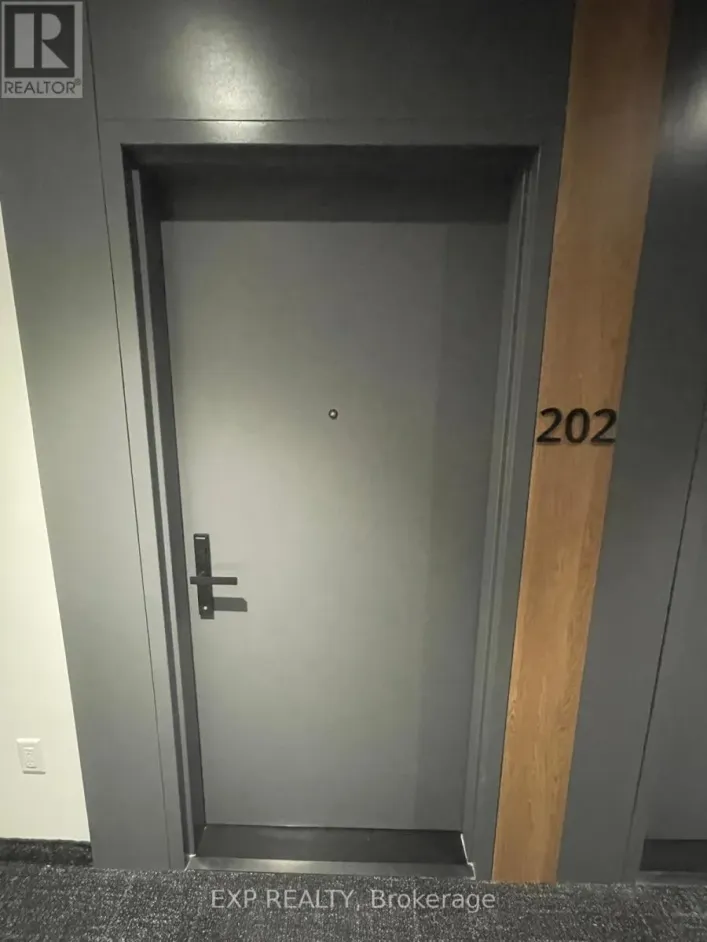 202 - 1600 JAMES NAISMITH DRIVE, Ottawa