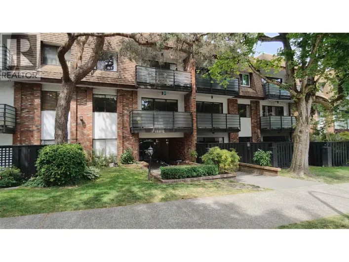 202 1933 W 5TH AVENUE, Vancouver