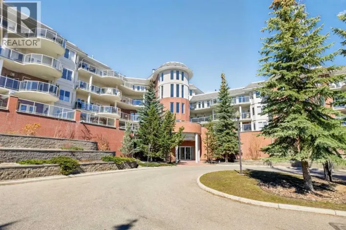 202, 200 Patina Court SW, Calgary
