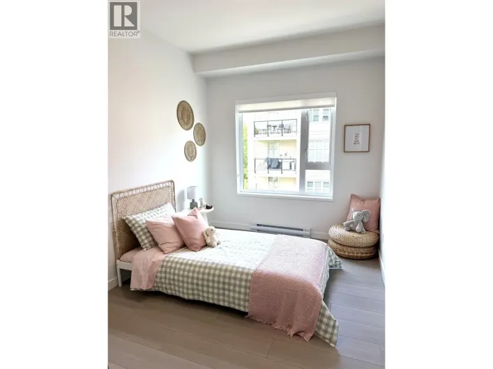202 2277 HAWTHORNE AVENUE, Port Coquitlam
