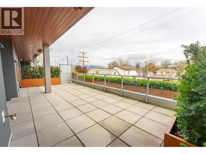 202 2408 GRANT STREET, Vancouver