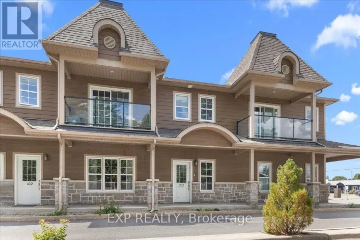 202 - 245 EQUINOX DRIVE E, Russell