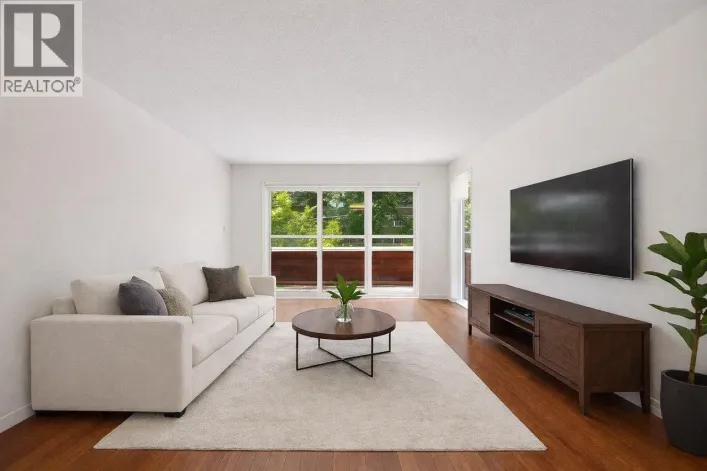 202 250 W 1ST STREET, North Vancouver