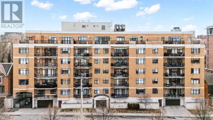 202 - 260 BESSERER STREET, Ottawa