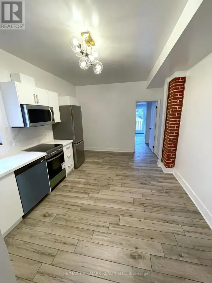 202 - 293 EUCLID AVENUE, Toronto