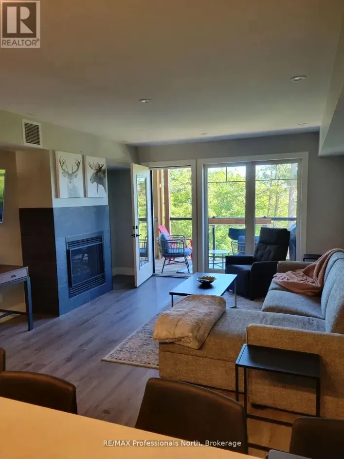 Apartment for rent: 202 - 3 TREE TOPS LANE, Huntsville
