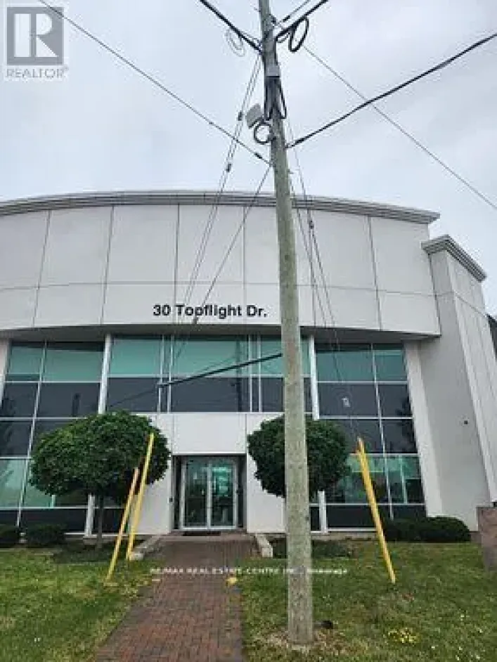 202 - 30 TOPFLIGHT DRIVE, Mississauga