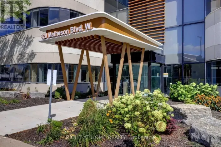 202 - 320 MATHESON BOULEVARD W, Mississauga
