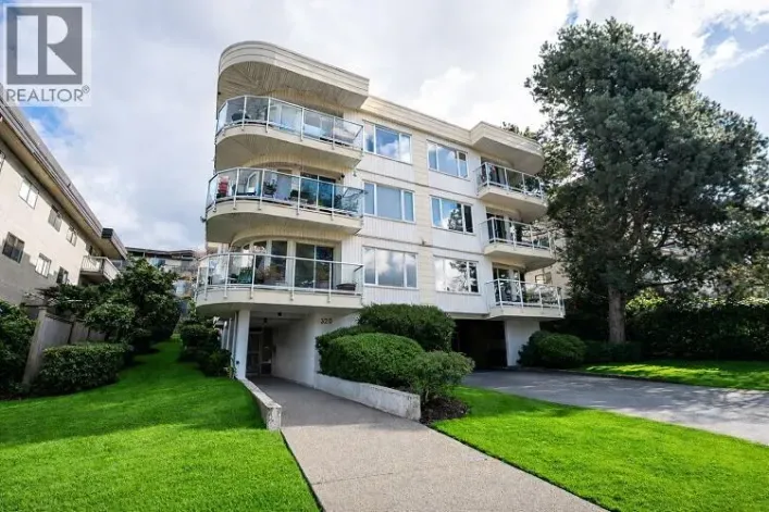 202 320 W 2ND STREET, North Vancouver