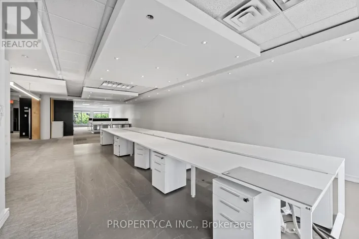 202 - 354 DAVENPORT ROAD, Toronto