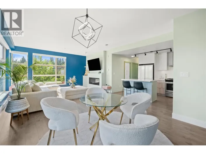 202 3602 ALDERCREST DRIVE, North Vancouver