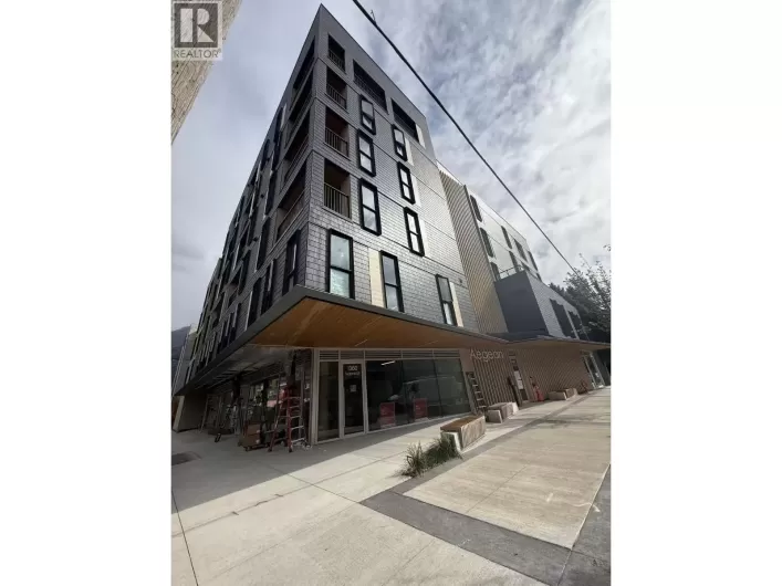 202 37994 SECOND AVENUE, Squamish