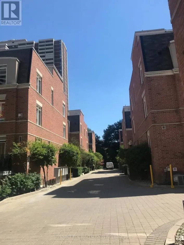 202 - 415 JARVIS STREET, Toronto