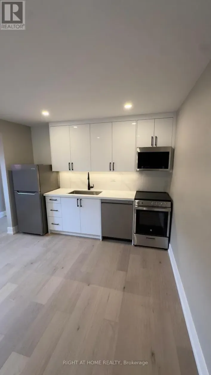 202 - 500 SALEM AVENUE N, Toronto